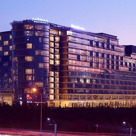 Mercure Istanbul West Hotel & Convention Center Buitenkant foto