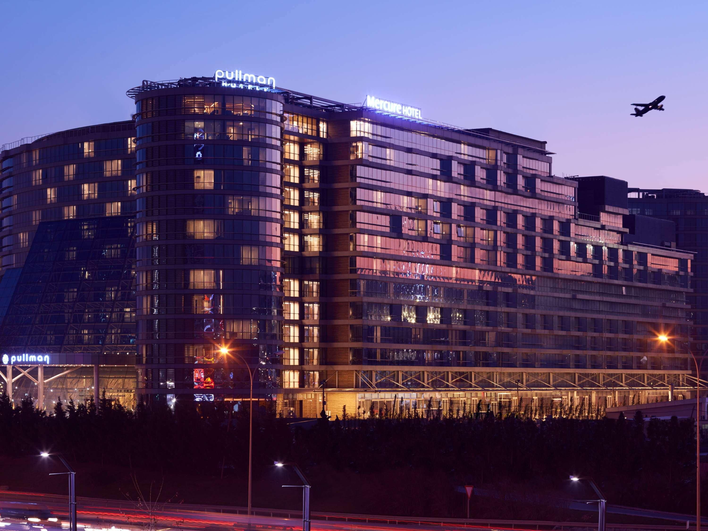 Mercure Istanbul West Hotel & Convention Center Buitenkant foto