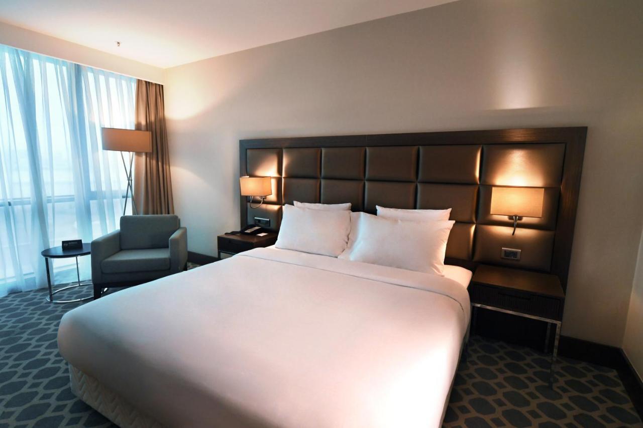 Mercure Istanbul West Hotel & Convention Center Buitenkant foto